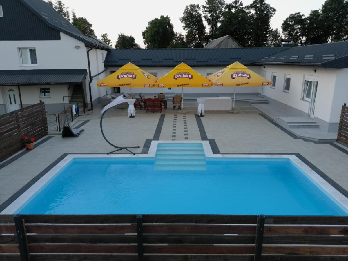 Apartmani Albatros Perusic Luaran gambar
