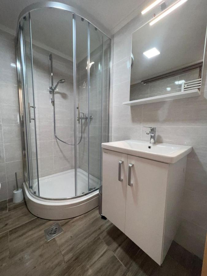 Apartmani Albatros Perusic Luaran gambar